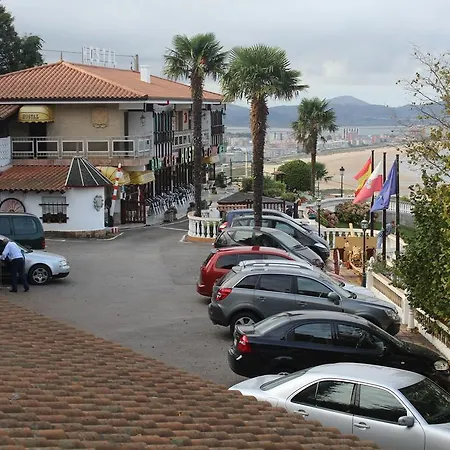 艾尔卡罗旅馆 招待所 拉雷多